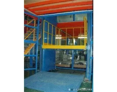 倉庫貨物(wu)提升機升降貨(huò)梯