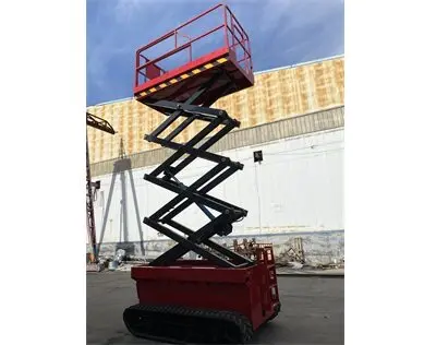 柴油履帶(dài)式升降平(píng)台車