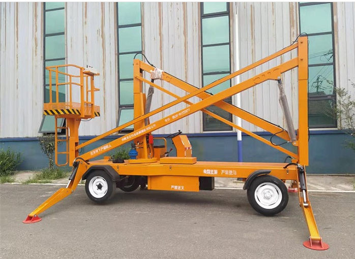 曲臂(bì)式升降(jiang)機