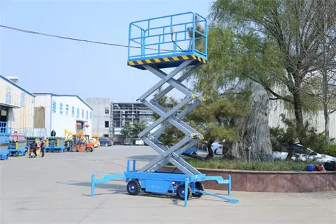 移動剪(jian)叉式升降平台(tai)車