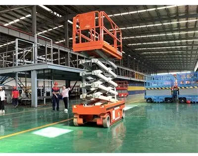 全自行走升(sheng)降平台